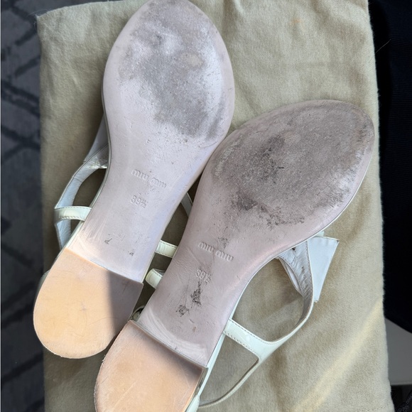 Miu Miu White Sandals with Bow - Picture 2 of 2